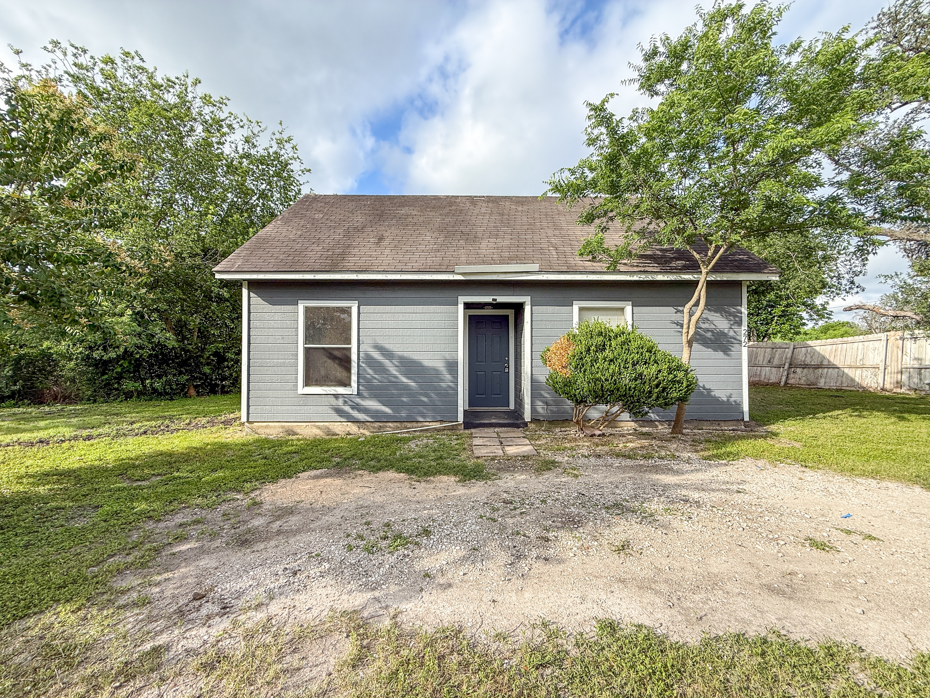 272 Schmucks Road