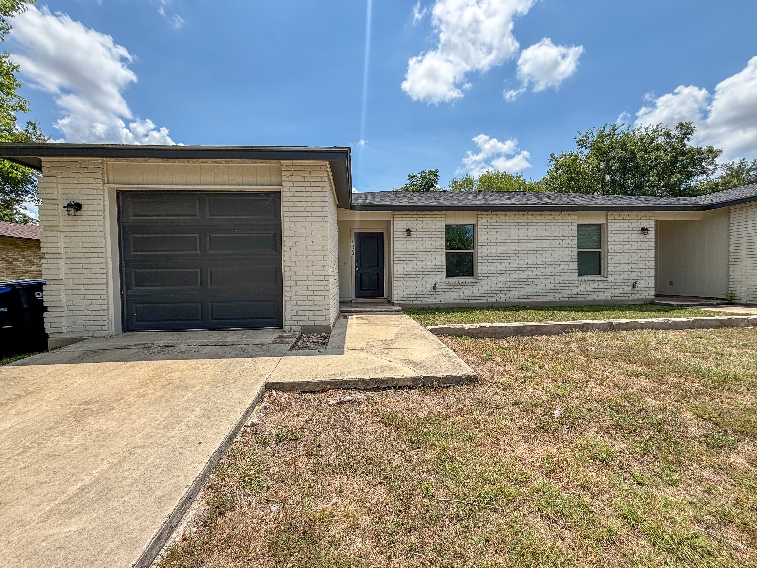 1520 Eichen Road