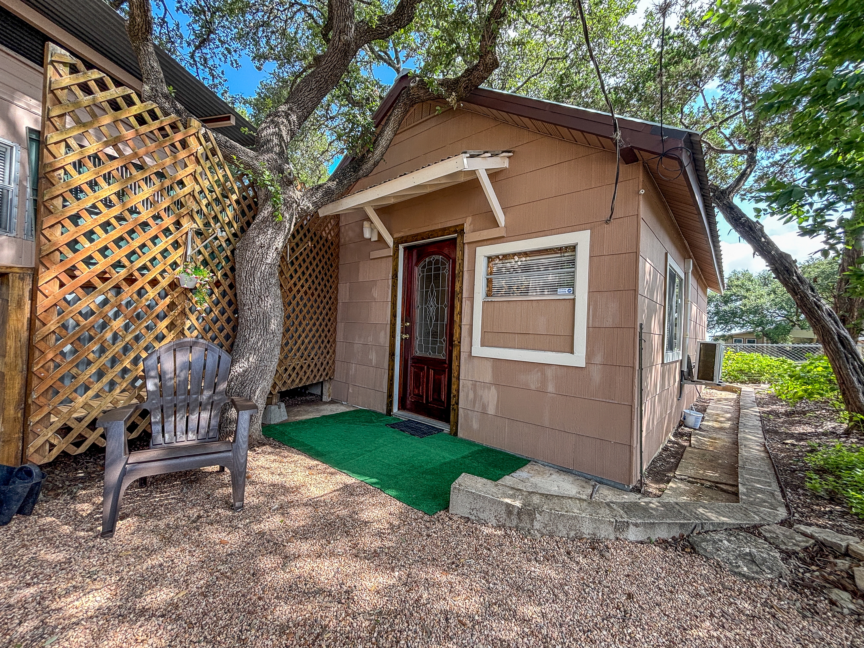 280 Ridgeview