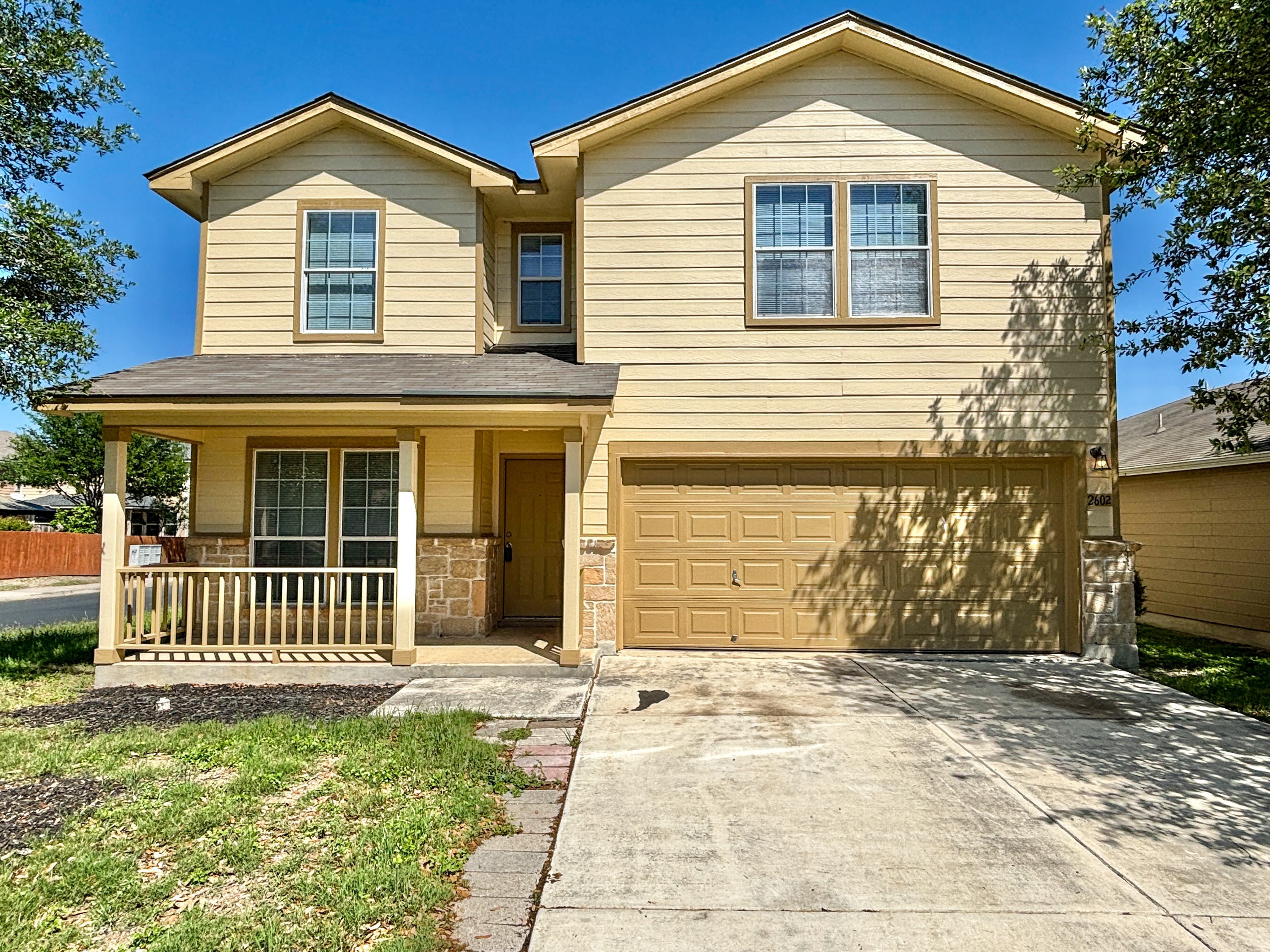 Property main image