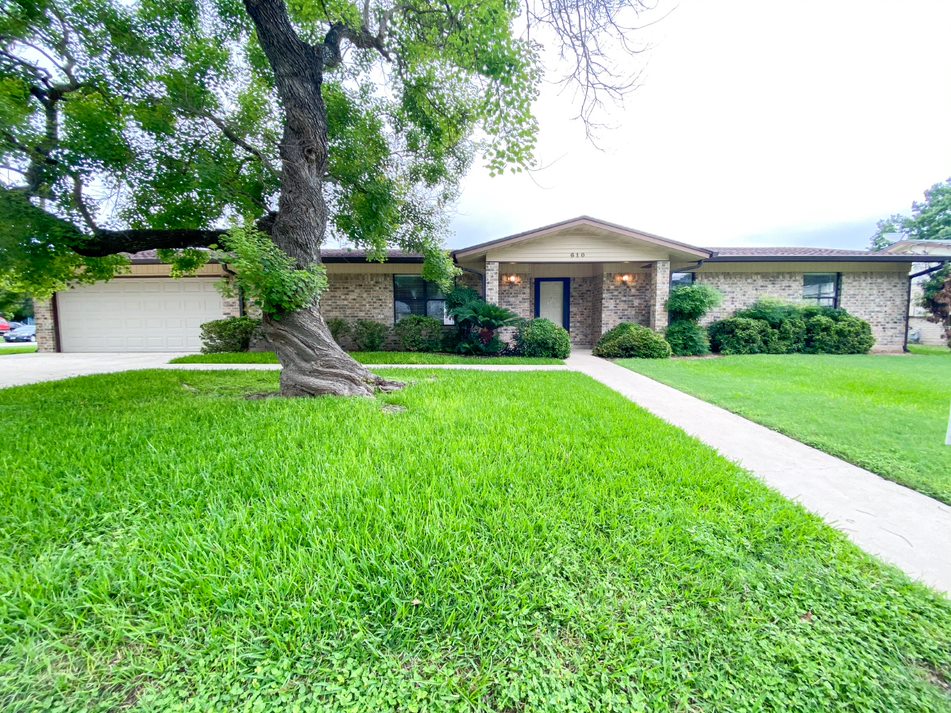610 Creek Drive